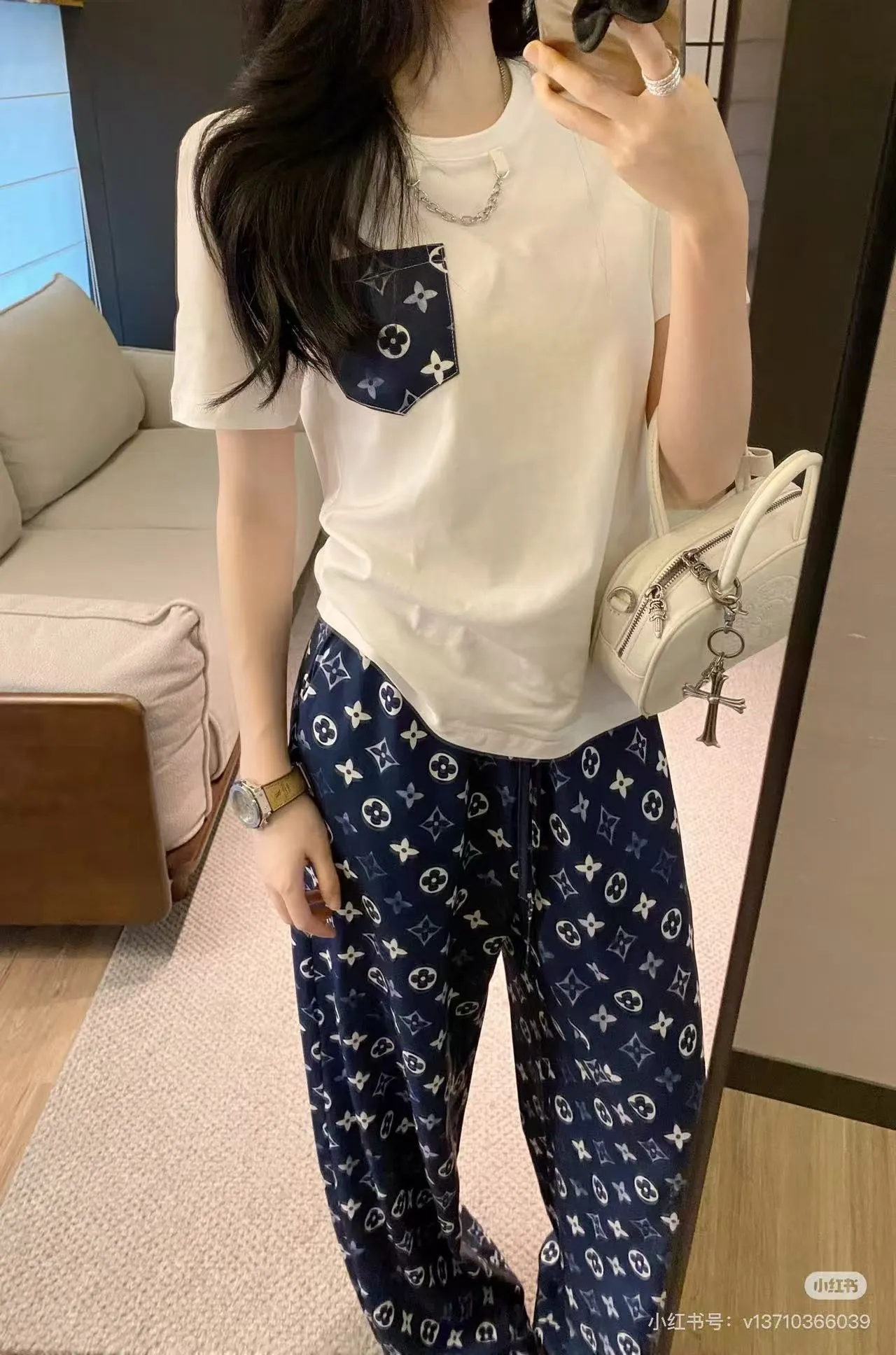Louis Vuitton/Louis Vuitton presbyopic pocket chain short sleeves